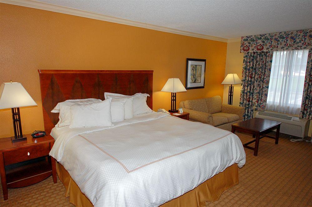 Richmond Inn & Suites Baton Rouge Habitación foto